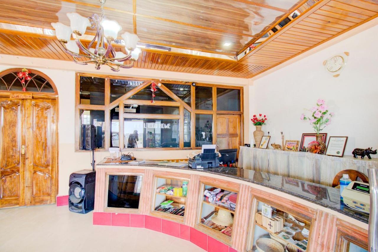 Capital O 79144 Coniferous Resort チェラプンジ エクステリア 写真