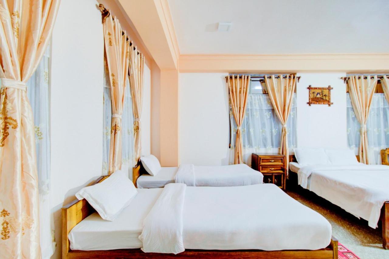 Capital O 79144 Coniferous Resort チェラプンジ エクステリア 写真